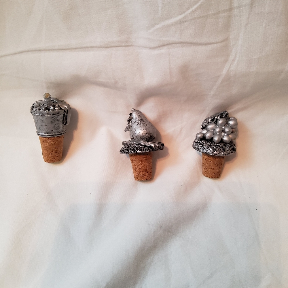 3 Metal Looking Wine Corks
